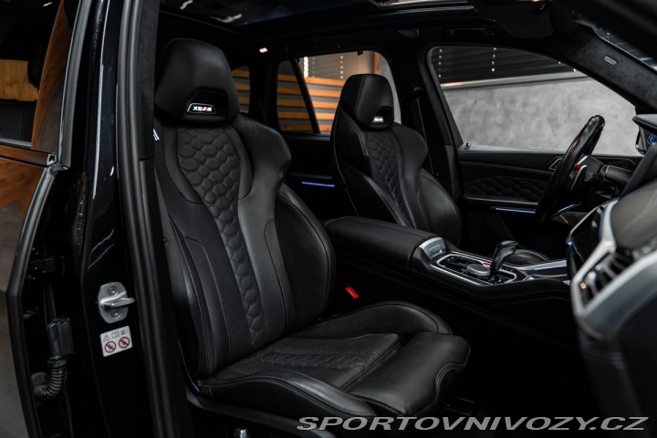 BMW X5 Competition, Bowers&W 1800