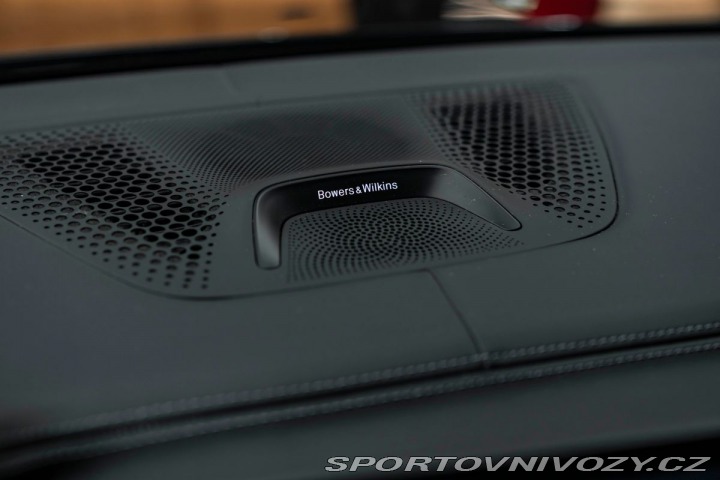 BMW X5 Competition, Bowers&W 1800