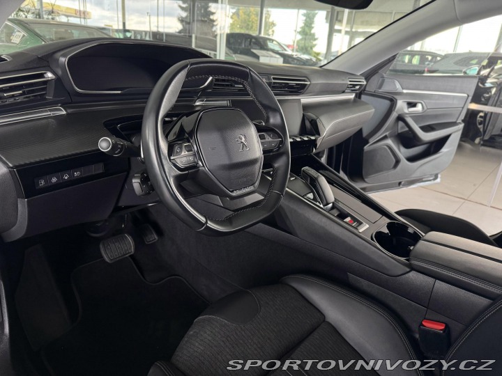 Peugeot 508 Hybrid 225*AT8*REZERVACE! 2022