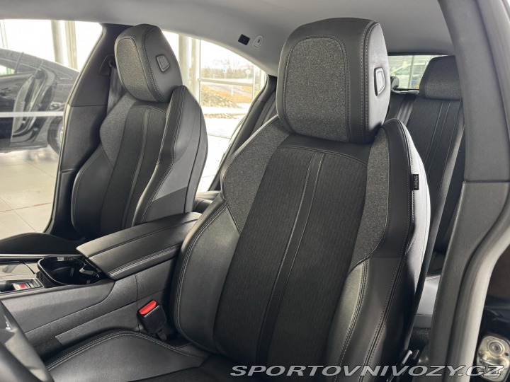 Peugeot 508 Hybrid 225*AT8*REZERVACE! 2022