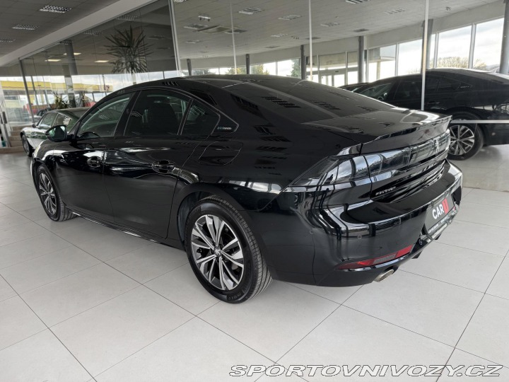 Peugeot 508 Hybrid 225*AT8*REZERVACE! 2022