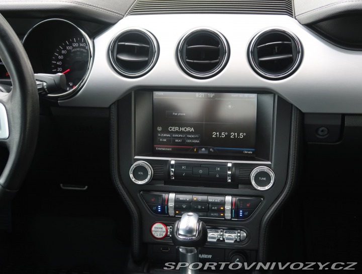 Ford Mustang GT V8 5.0 2016