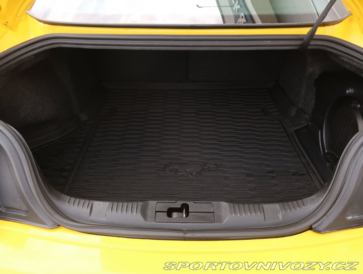 Ford Mustang GT V8 5.0 2016