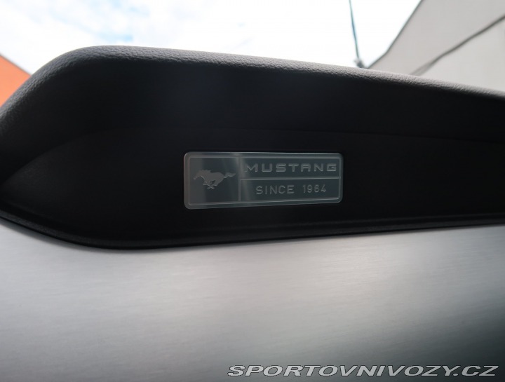 Ford Mustang GT V8 5.0 2016