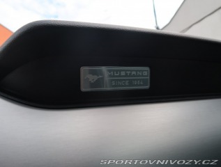 Ford Mustang GT V8 5.0 2016