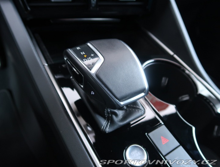 Volkswagen Ostatní modely Touareg R-Line 3.0 TDI 2019