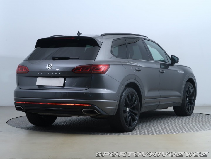 Volkswagen Ostatní modely Touareg R-Line 3.0 TDI 2019