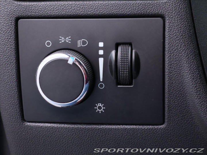 Dodge Challenger 3,6 V6 227kW SXT Aut.klim 2014