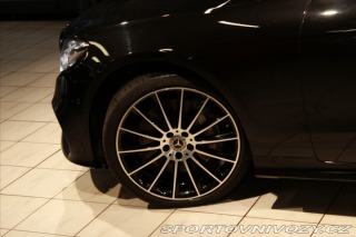 Mercedes-Benz E 400 4MATIC kupé AMG Line 2017