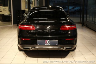 Mercedes-Benz E 400 4MATIC kupé AMG Line 2017