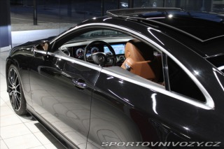 Mercedes-Benz E 400 4MATIC kupé AMG Line 2017