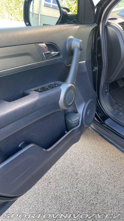 Honda Ostatní modely CR-V 2,0   Comfort benzín 43 6 2012