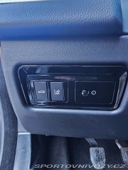 Jaguar XF 2,0   120 kW, výbava Pres 2017