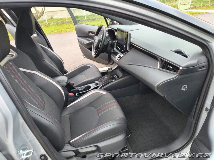 Toyota Corolla 2,0   GR SPORT Hybrid – 0 2021