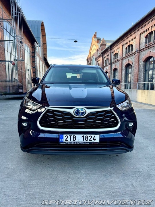 Toyota Ostatní modely Highlander HEV 248k 4x4 COMFORT 7S 1800