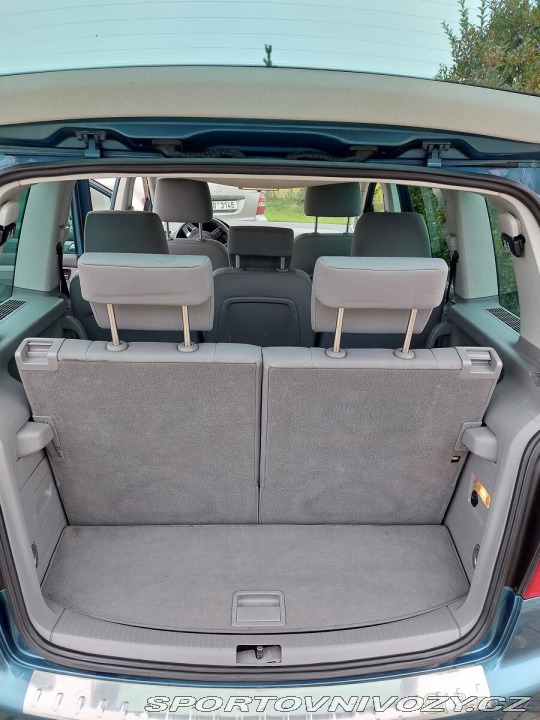 Volkswagen Ostatní modely Tiguan 2,0 Sedmimístný +Tažné 2005