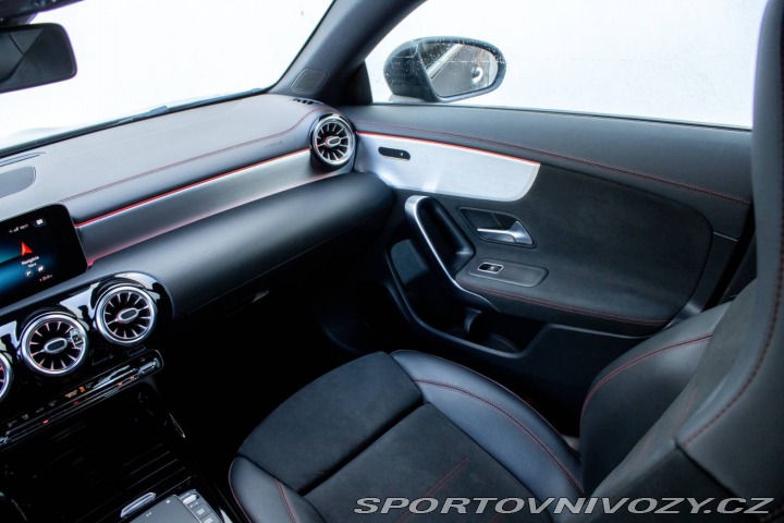 Mercedes-Benz CLA Kupé  Mercedes AMG  35 4M 2020