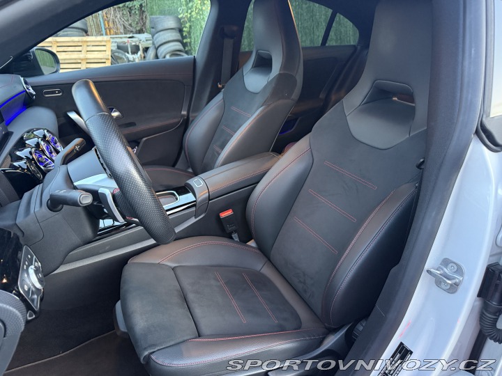 Mercedes-Benz CLA 200d, AMG, tažné, DPH 2024