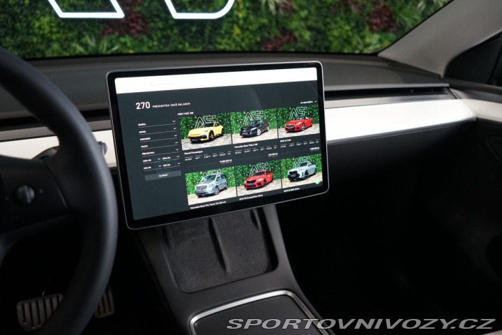 Tesla Model Y DUAL-MOTOR*PERFORMANCE* 2024