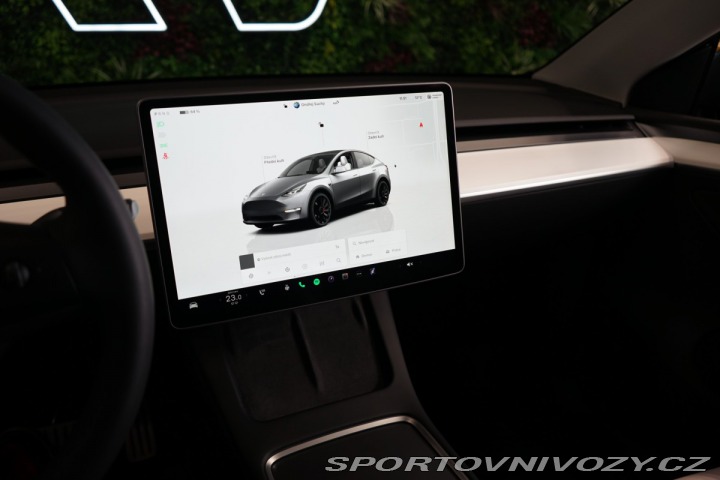 Tesla Model Y DUAL-MOTOR*PERFORMANCE* 2024