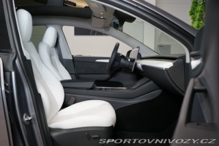 Tesla Model Y DUAL-MOTOR*PERFORMANCE* 2024