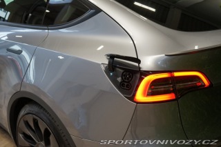 Tesla Model Y DUAL-MOTOR*PERFORMANCE* 2024