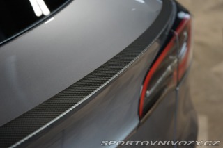 Tesla Model Y DUAL-MOTOR*PERFORMANCE* 2024