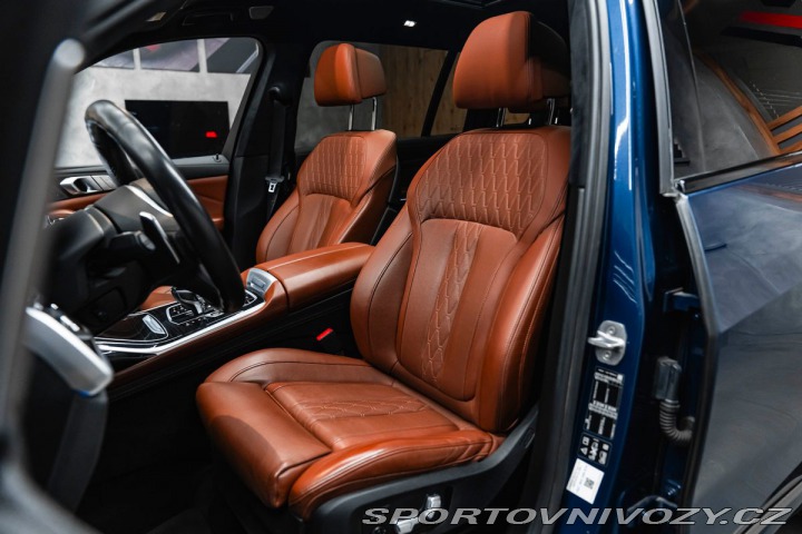 BMW X7 M50i, Bowers&Wilkins, 2020