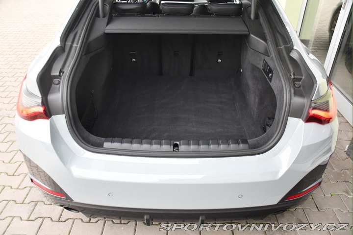 BMW 4 420d REZERVACE 2023