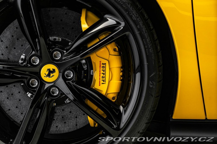 Ferrari 296 GTS Lift, Alcantara, AFS, 1800