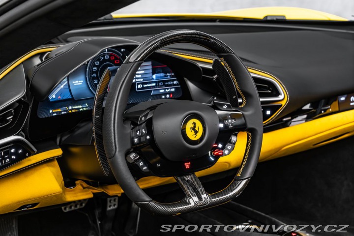 Ferrari 296 GTS Lift, Alcantara, AFS, 1800