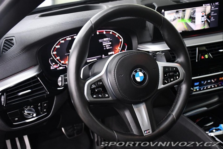BMW 5 M550d xDrive H/K LASER 1. 2020