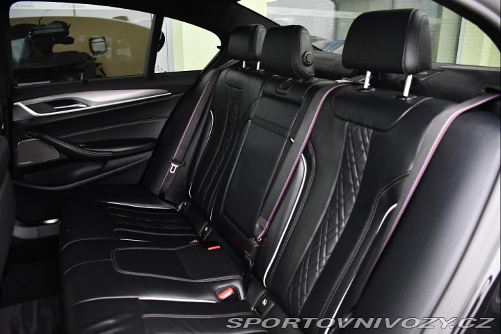 BMW 5 M550d xDrive H/K 1M ČR 2020