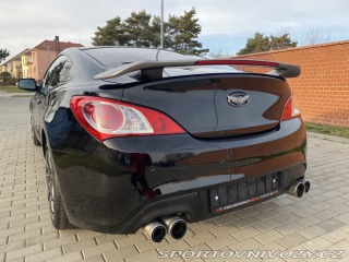Hyundai Genesis Coupé 3.8i coupe RS Individual 2010