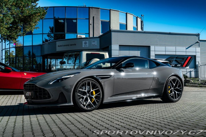 Aston Martin DB12 Sport Design Paket 2023