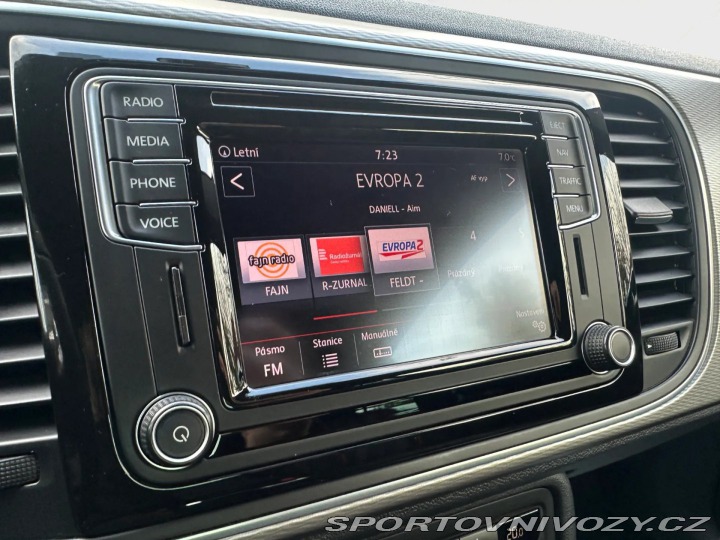 Volkswagen New Beetle 1.2Tsi 77kw Club 2015