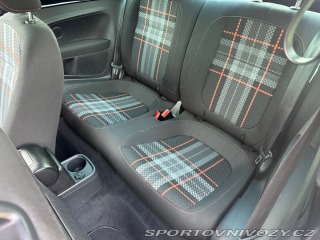 Volkswagen New Beetle 1.2Tsi 77kw Club 2015