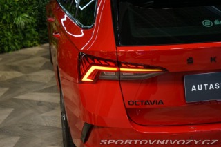 Škoda Octavia RS RS*COMBI*2.0 TDI*CARPLAY* 2023