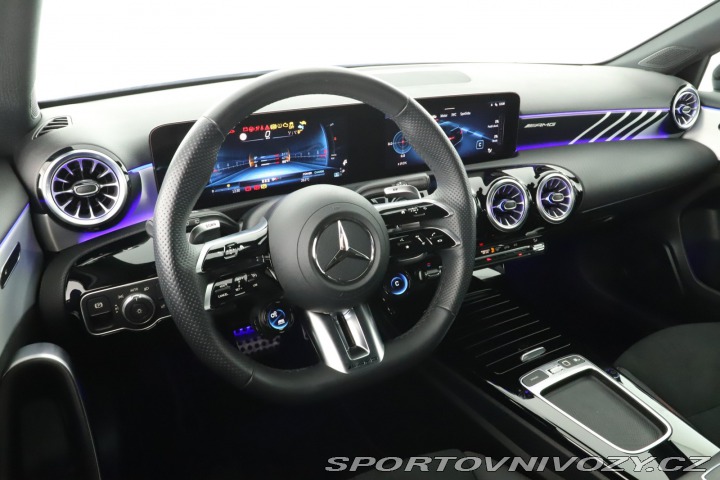 Mercedes-Benz A AMG Line A 35 AMG 4MATIC 2024