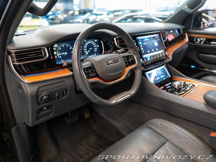 Ostatní značky Ostatní modely Jeep Grand Wagoneer 6.4 V8 HEMI Series III, m 2022