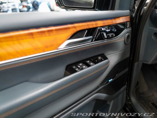 Ostatní značky Ostatní modely Jeep Grand Wagoneer 6.4 V8 HEMI Series III, m 2022