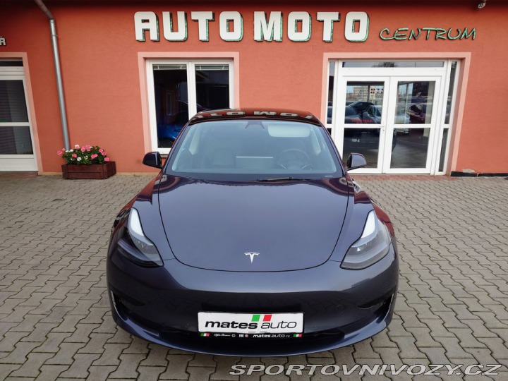 Tesla Model 3 Std.rangePlus 239 kW REZE 2021