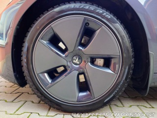 Tesla Model 3 Standard Range Plus 239 k 2021