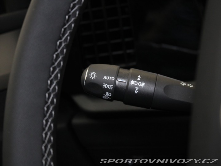 Opel Astra 1,2 T 81kW Eleg. 7 800km! 2025