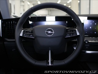 Opel Astra 1,2 T 81kW Eleg. 7 800km! 2025