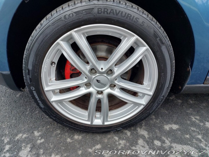 Volkswagen Ostatní modely Touran 2,0   Sedmimístný +Tažné 2005