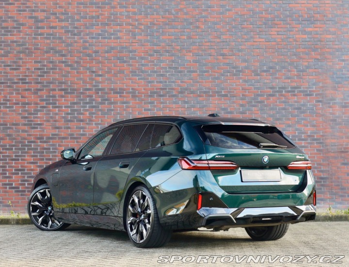 BMW 5 Touring 550e xDrive M S 2025