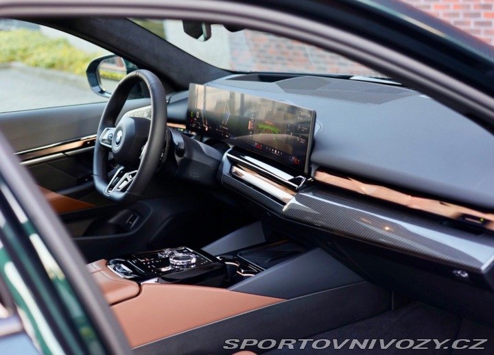 BMW 5 Touring 550e xDrive M S 2025