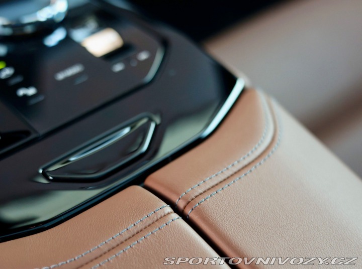 BMW 5 Touring 550e xDrive M S 2025