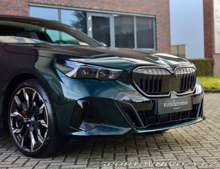 BMW 5 Touring 550e xDrive M S 2025